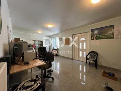 Mixed-use residential and commercial building 350 m², Matulji - excellent location - 7