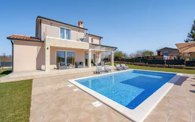 Villa 150 m², Labin - heated pool and summer kitchen - 2