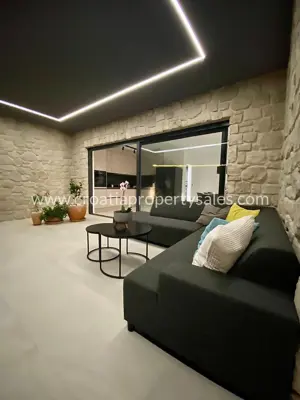 Villa 400 m², Makarska - Panoramablick und Pool - 4