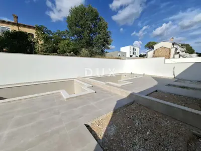 Dvojna kuća, Savudrija - 147 m², bazen i novogradnja - 9