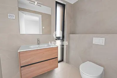 Apartment 82 m², Novigrad, garden and sea view - 17