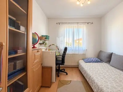 Stan 113 m², Umag okolica - veliko dvorište i garaža - 6