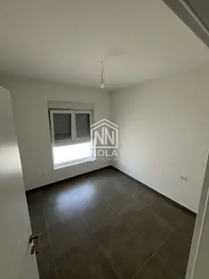Kuća 110 m², Vodice - bazen i vrt - 10