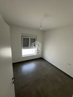 Kuća 110 m², Vodice - bazen i vrt - 9