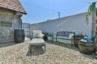 Haus 125 m², Grandić Breg bei Ozalj, Weinberg und Pool - 17