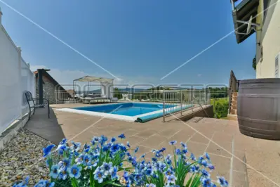 Haus 125 m², Grandić Breg bei Ozalj, Weinberg und Pool - 15