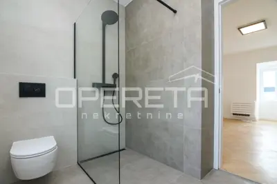VARŠAVSKA – NOVOUREĐEN STAN U SRCU ZAGREBA, 75 m² - 6