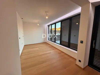 Apartment 113 m², Srebrnjak - 3 bedrooms and terrace - 10