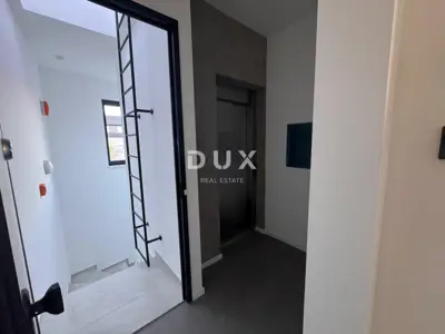 Apartment 113 m², Srebrnjak - 3 bedrooms and terrace - 7