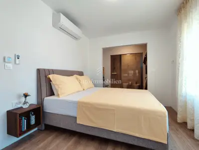 Vila u Banjolama, 250 m od mora, namještena i s pogledom na more - 19