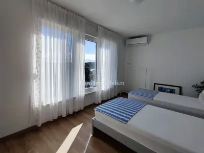 Vila u Banjolama, 250 m od mora, namještena i s pogledom na more - 22