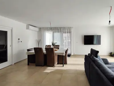 Vila u Banjolama, 250 m od mora, namještena i s pogledom na more - 5