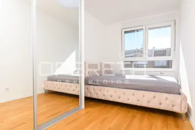 Wohnung 98 m², Sesvetski Kraljevec - 3 Zimmer, 2 GPM - 10