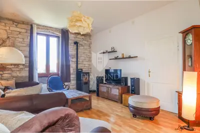 Stan 150 m², Rovinj centar - 2 etaže i tavan - 3