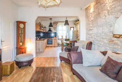 Stan 150 m², Rovinj centar - 2 etaže i tavan - 2