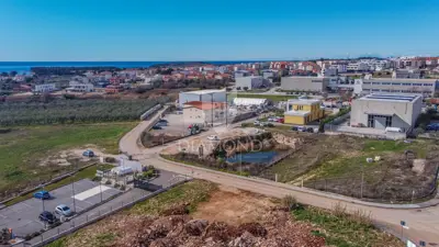 Novigrad, spacious land in the industrial zone!