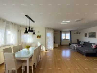 Haus 180 m², Škatari - zwei Wohnungen und Pool - 15