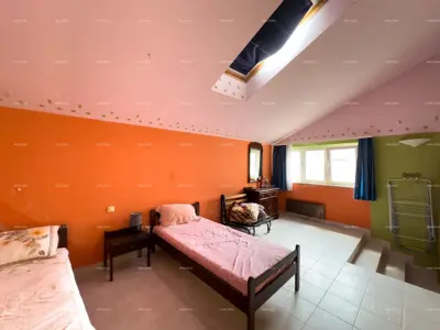 Wir verkaufen ein Haus im Zentrum von Ližnjan! - 11