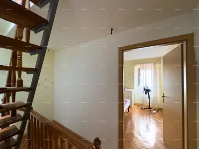 Wir verkaufen ein Haus im Zentrum von Ližnjan! - 12