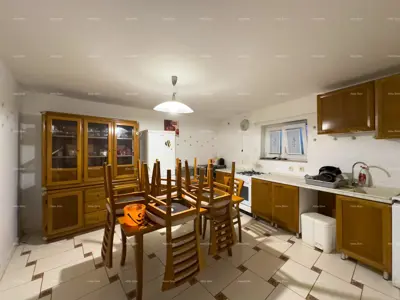 Wir verkaufen ein Haus im Zentrum von Ližnjan! - 6