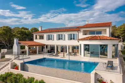 Villa 1000 m², Dolac kraj Šibenika, uz more i šumu - 4