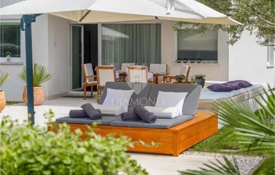 Haus zum Kauf in Rovinj, 300 m² - 14