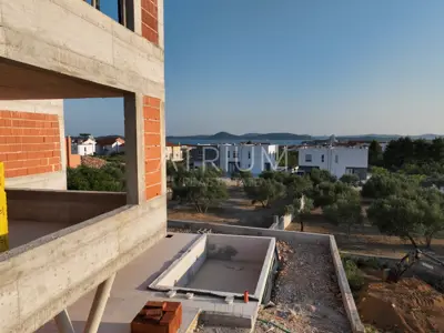 Stan 97 m², Vodice - novogradnja s terasom - 11