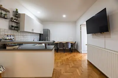 Stan 49 m², Pantovčak, mirno okruženje i pogled na zelenilo - 4