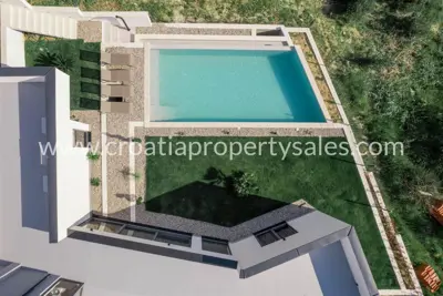 Haus, Split, 130 m², 1 500 000 € - 4