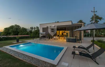 Kuća 85 m², Tinjan - bazen i privatni vrt - 6