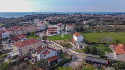 Umag, surroundings, land in an excellent location! - 3