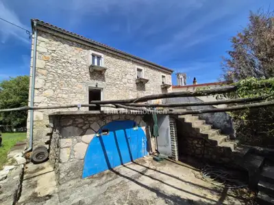 Kamena kuća 210 m², Šilo - velika okućnica - 2