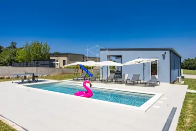 Haus zum Kauf in Krničari, 97 m² - 3