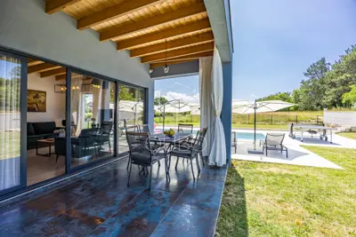 Haus zum Kauf in Krničari, 97 m² - 16