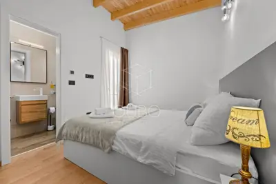 Haus zum Kauf in Krničari, 97 m² - 22