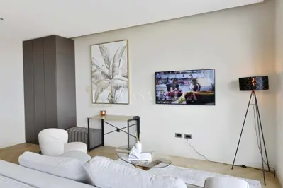 IČIĆI - elegant designer apartment with panoramic view - 4
