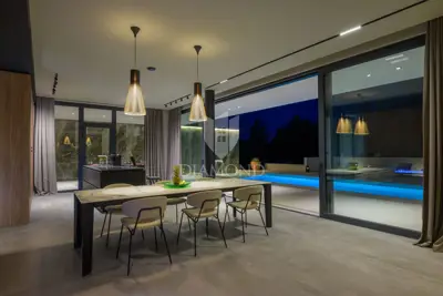 Istra, Luksuzna vila u okolici Grožnjana! - 11