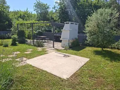 Stan 136 m² na tri etaže s vrtom – okolica Poreča - 14