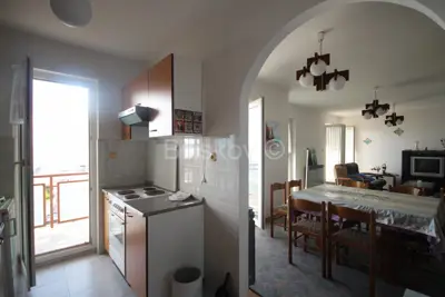 House 600 m², Podstrana - second row from the sea - 22