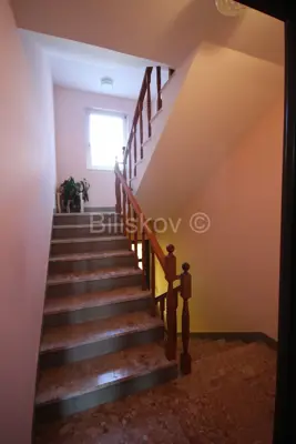 House 600 m², Podstrana - second row from the sea - 19
