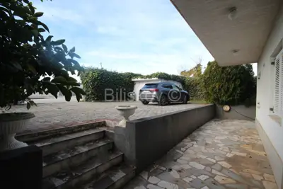House 600 m², Podstrana - second row from the sea - 5