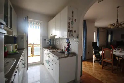 House 600 m², Podstrana - second row from the sea - 14