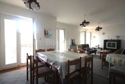 Kuća 600 m², Podstrana - drugi red od mora - 21
