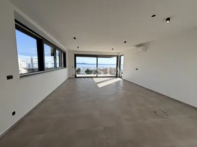 ZADAR, KOŽINO - Luksuzan stan u novogradnji 100 m od mora - 6