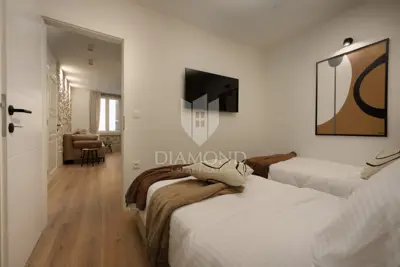 Stan 50 m², Rovinj centar - renoviran i spreman za korištenje - 18