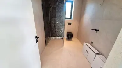 Apartment for sale in Krk, 162 m² - 12