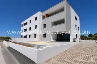 Apartment 70 m², Zadar - 2 bedrooms, terrace and garden - 5