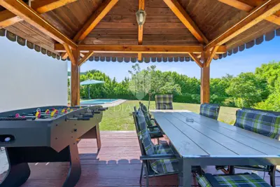 Kuća 350 m², Rabac - bazen i wellness - 7