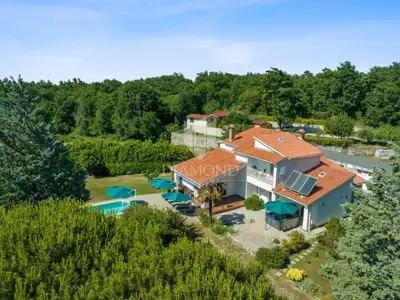 Kuća 350 m², Rabac - bazen i wellness - 2