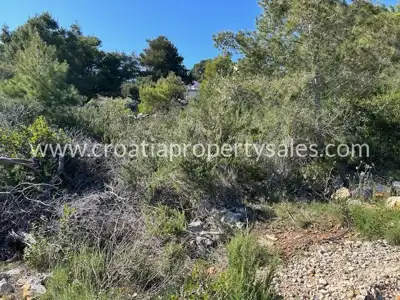 Grundstück 519 m², Otok Vis - ruhige Siedlung, 800 m vom Meer - 5
